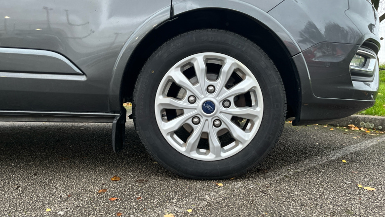 Ford Tourneo Custom Transit Custom Tourneo L2 Diesel Fwd 2.0 EcoBlue 130ps L/R 8 Seater Titanium Auto